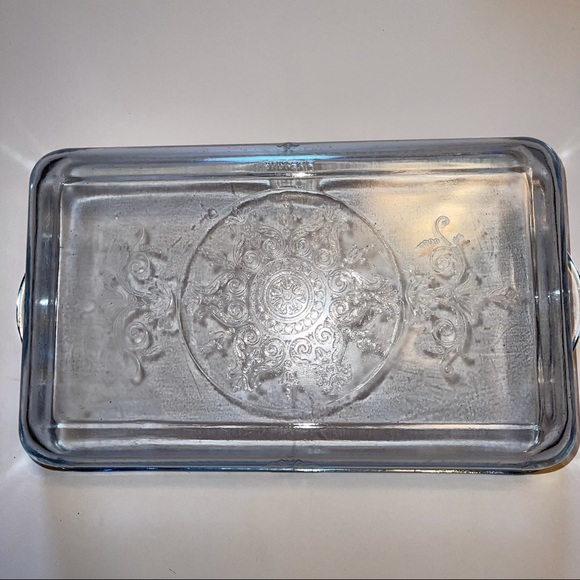 Vintage Fire King baking serving dish - Picture 2 of 5